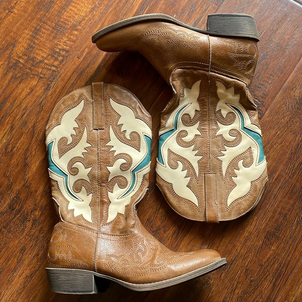 Coconuts by Matisse: Western Boots